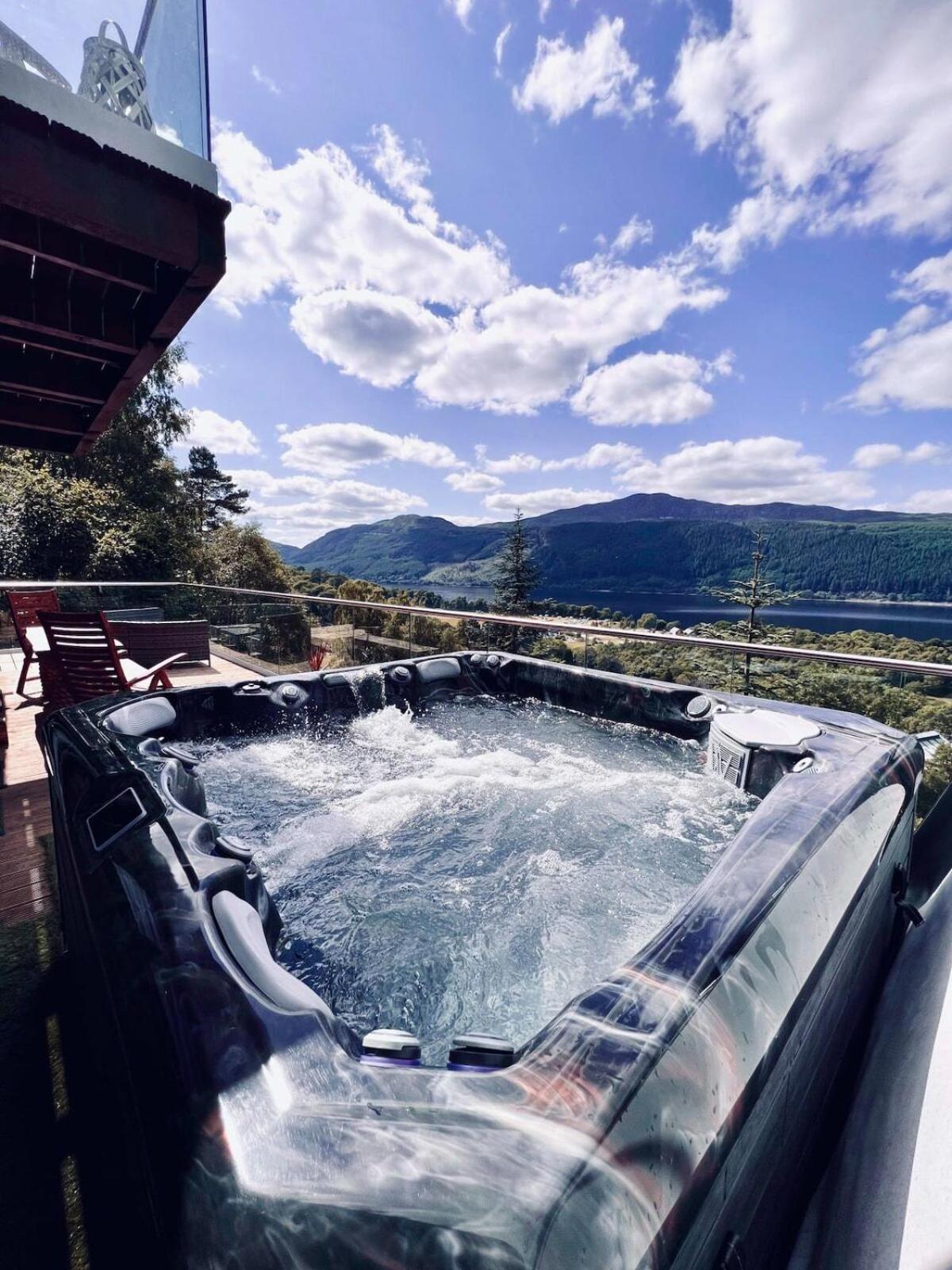 Lodges On Loch Ness Inverness Extérieur photo